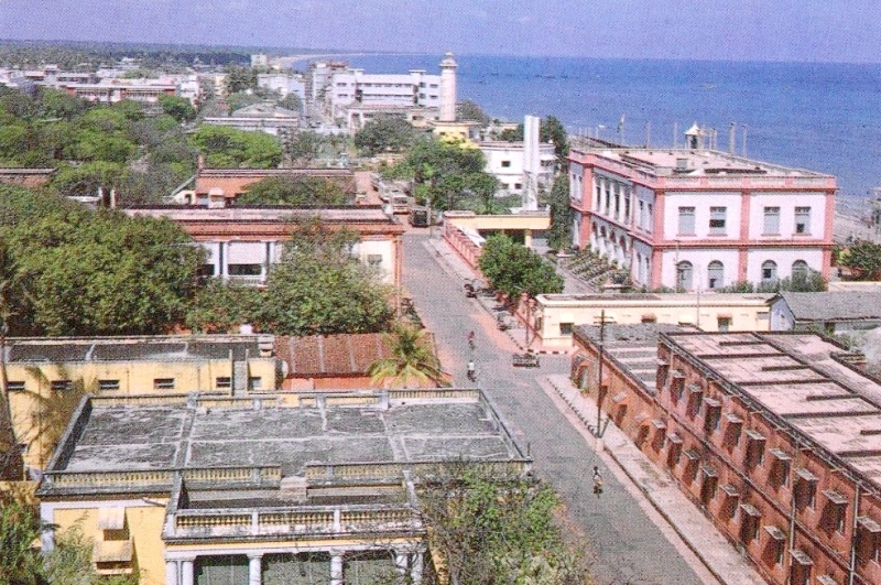 01-15 - Pondichery - bord de mer - vue vers le nord - 3